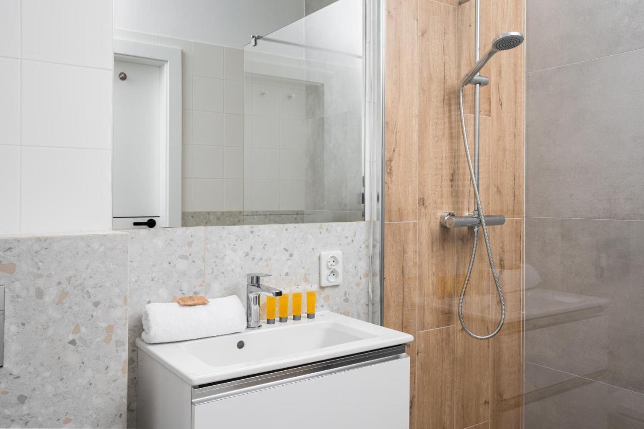 Wola Nakielska Comfort Apartment 华沙 外观 照片